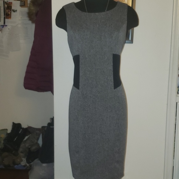 3 Piece Suit, Blazer, Dress, Skirt. - Picture 4 of 6